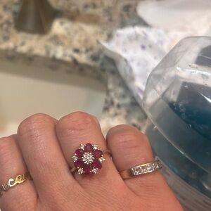 1.24ct 18K Diamond & Ruby ring White Gold
